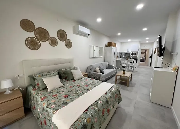 Centro Estudio Trinidad Malaga 3