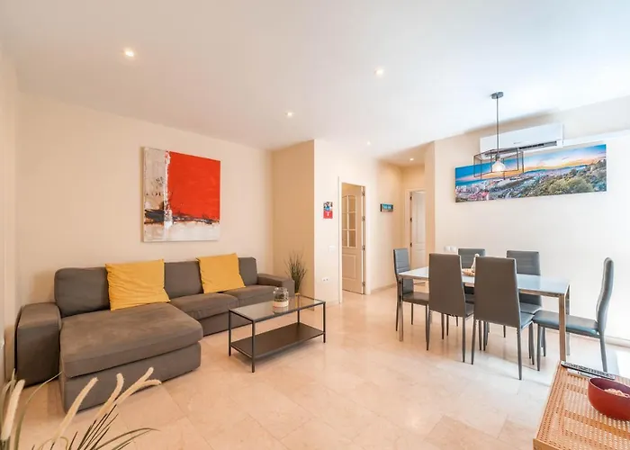 Gran Apartamento De 3 Habitaciones Junto A La Catedral