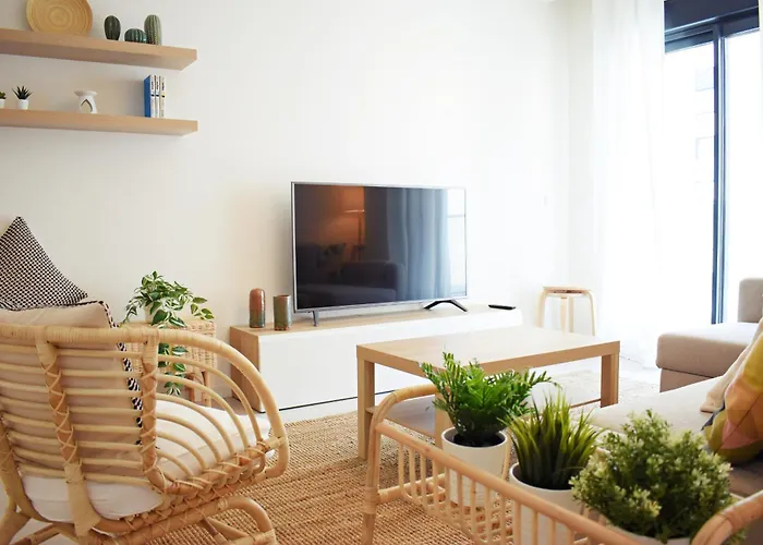 Amalia\'S Home: Luminoso Apartamento Muy Cerca De La Playa