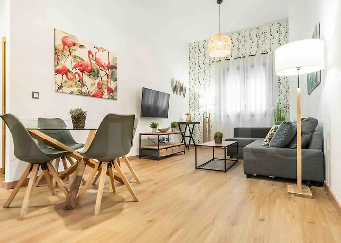 3Br Apartment With Parking And Patio In The Center By Rems