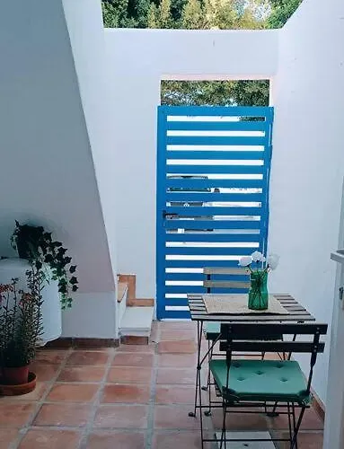 Banda Del Mar 0