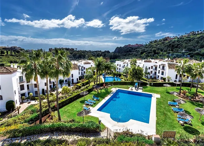 Superior 3Br Golfla Apartment Minutes From Puerto Banus & Marbella