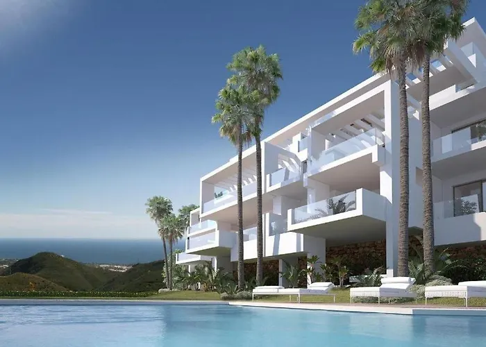 New Ocean View Apartment Just 3 Min From Marbella City Center