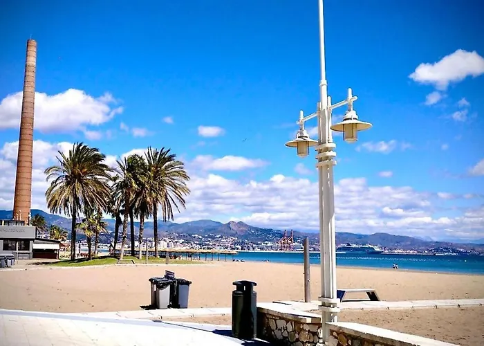 Cosmopolitan Loft & Malaga Beach