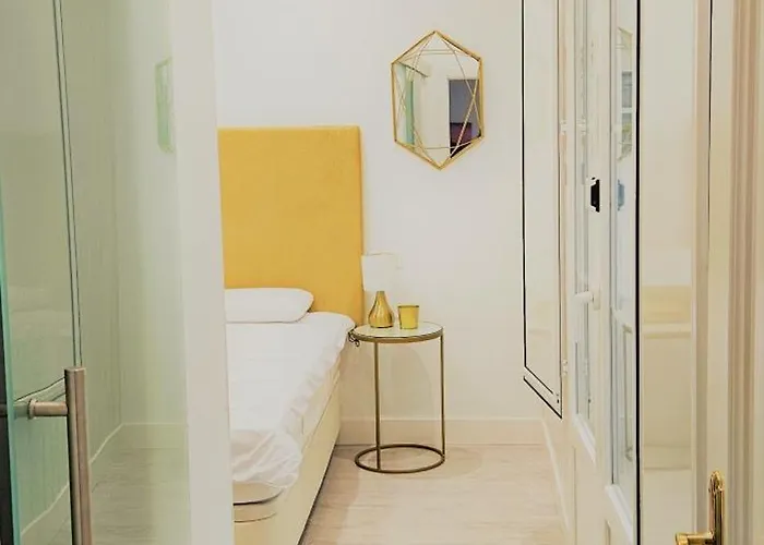 Stay Home & Away In The Heart Of Historical Town Of Malaga