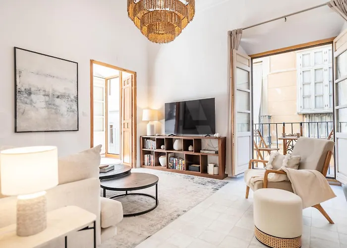 Spanish Architectural Gem Duplex - Center By Rems