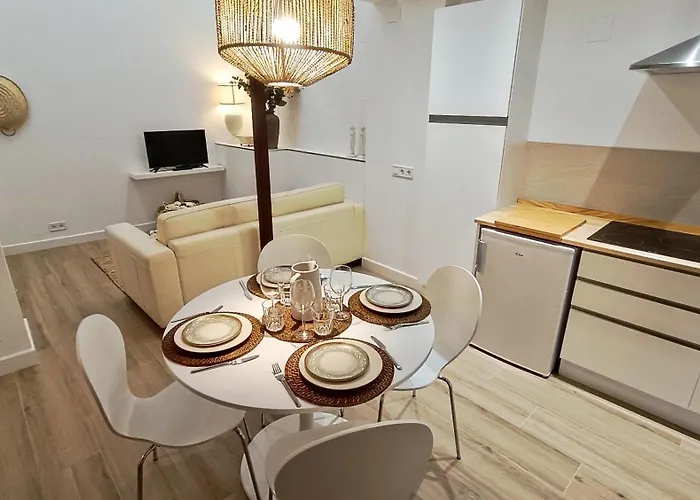 Alamos & Old Town By Ele Apartments