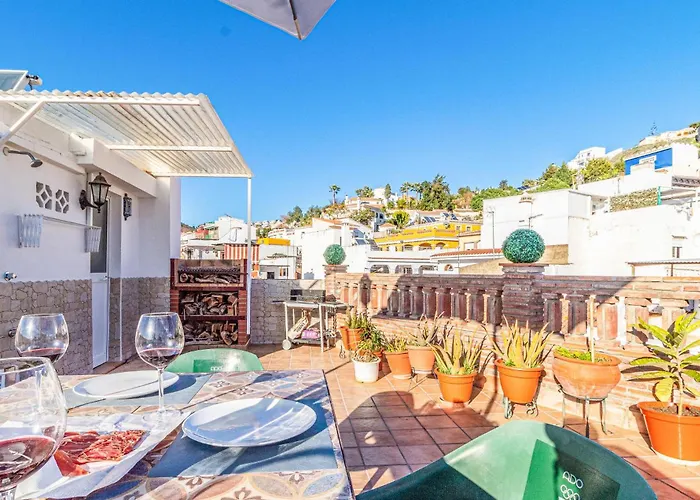 Stunning Home In Mlaga With 2 Bedrooms And Wifi