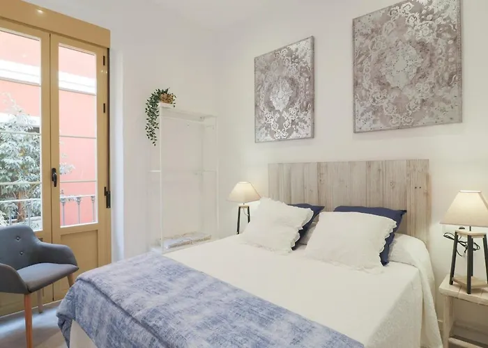 C93 - Trendy Two Bedrooms In Ollerias