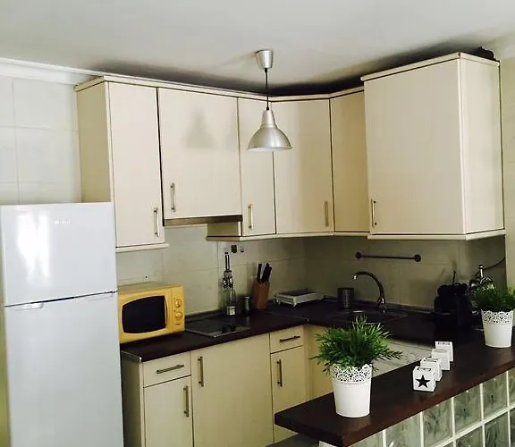 Nuno Gomez Apartment