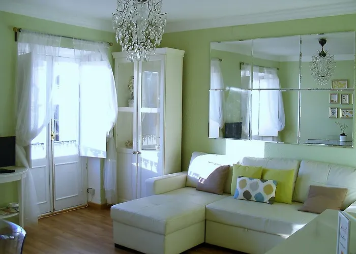 Apartamentos Plaza Constitucion