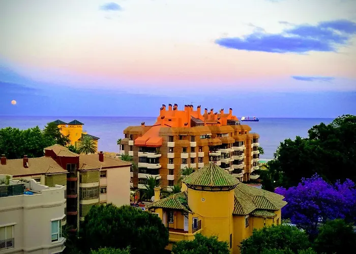 Malaga Beach And Center Backpackers