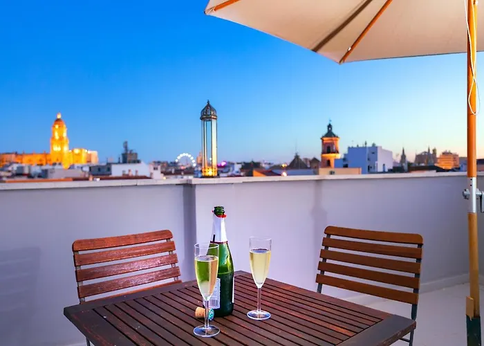 -Malagasunapts-Private Terrace Penthouse