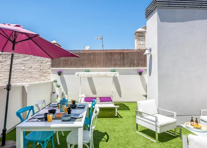Atico Con Terraza Ac 1Hab En El Centro Y Piscina Comunitaria