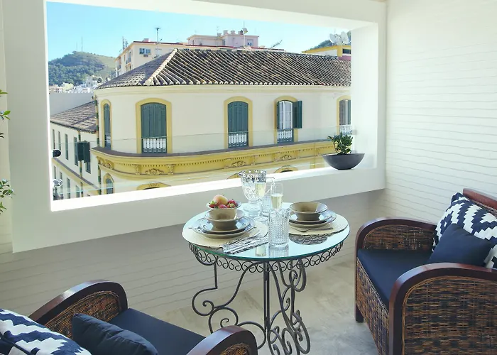 Cabaret Terrace Suite