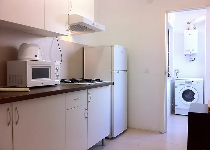 Bellavista Apartment By Caleta Homes