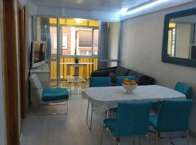 Un Lugar Agradable En Malaga