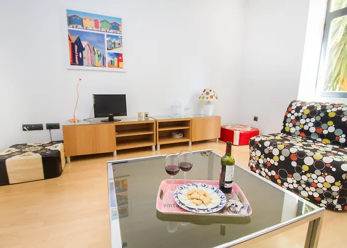 Andres Perez Apartment - Cultural Centre