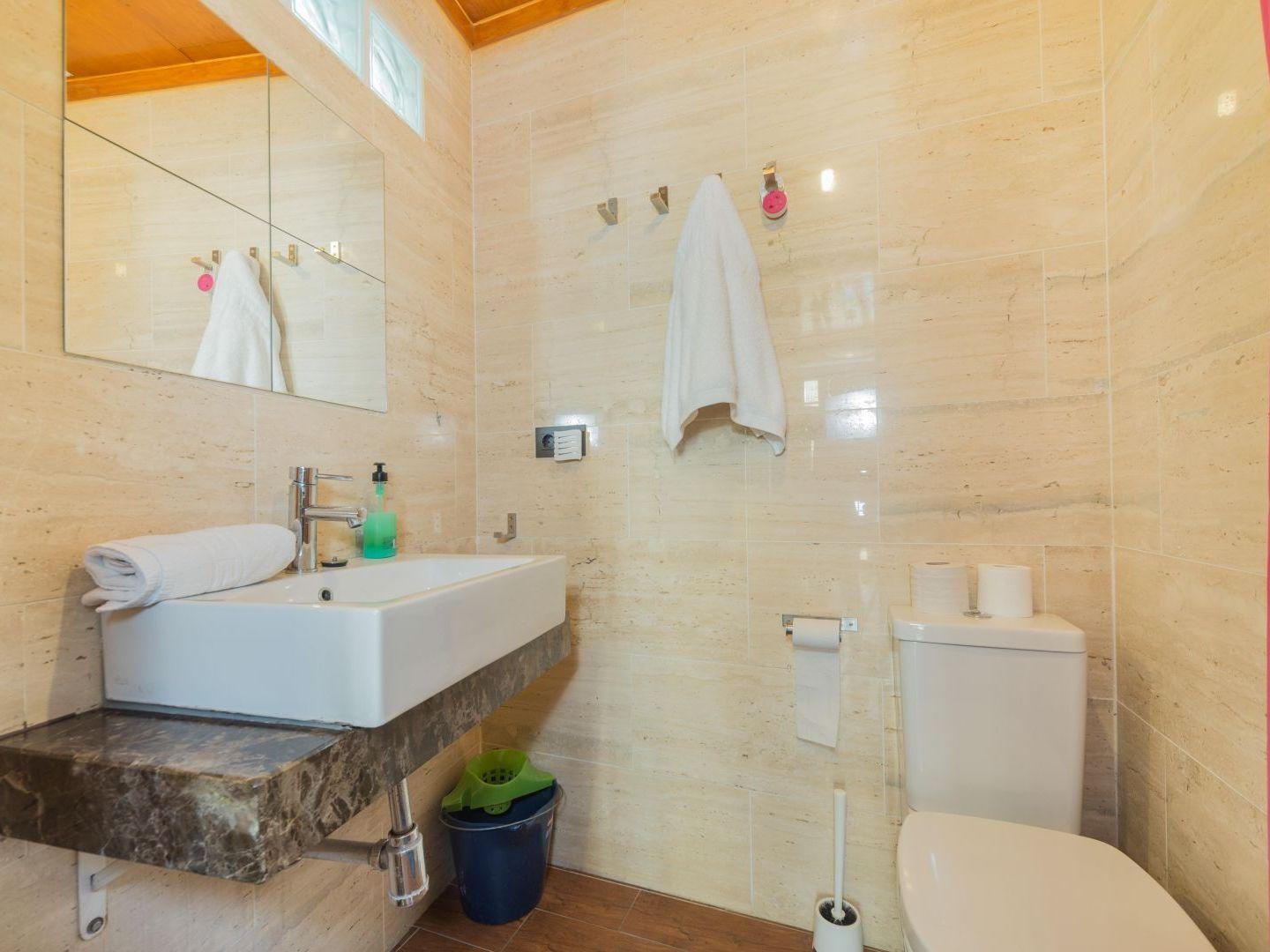 Carreteria Loft Apartment *