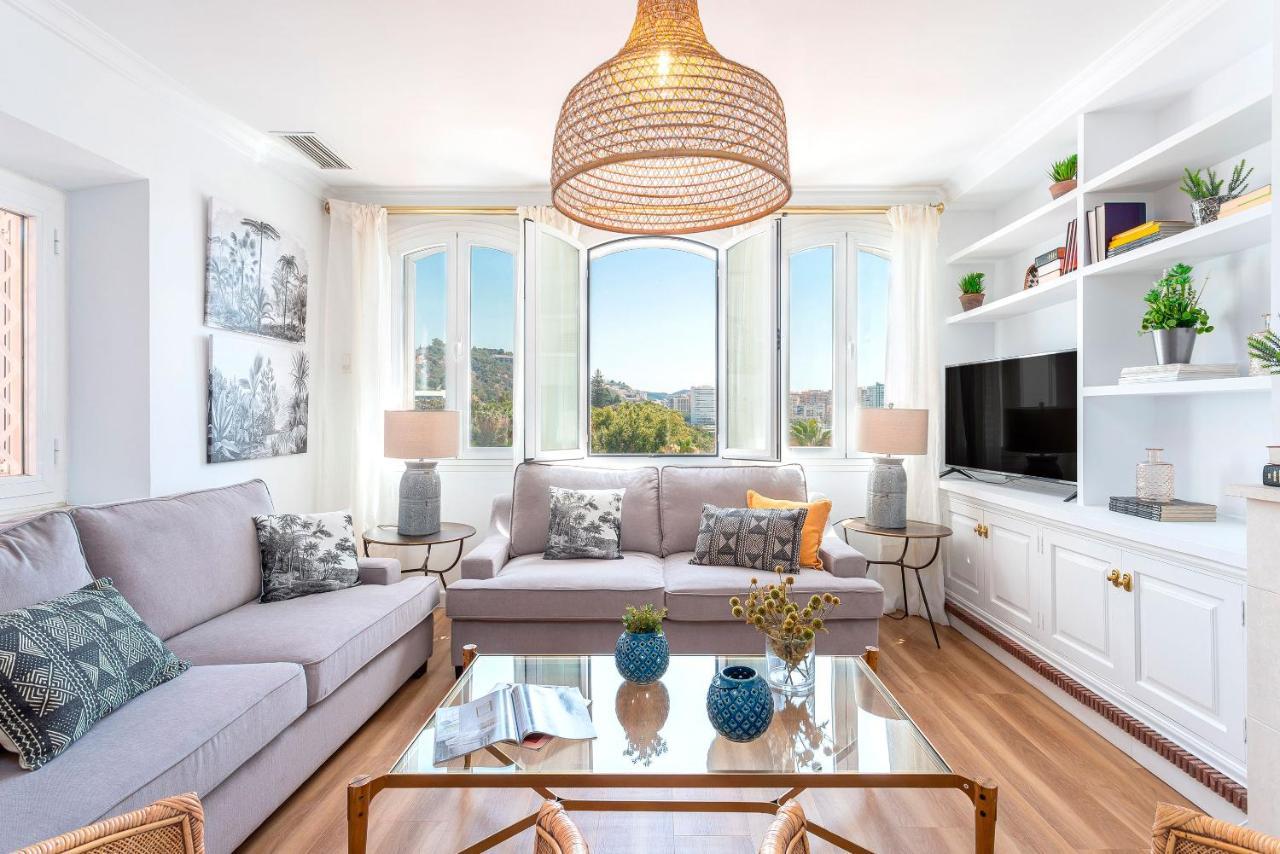Genteel Plaza De La Marina Apartment *