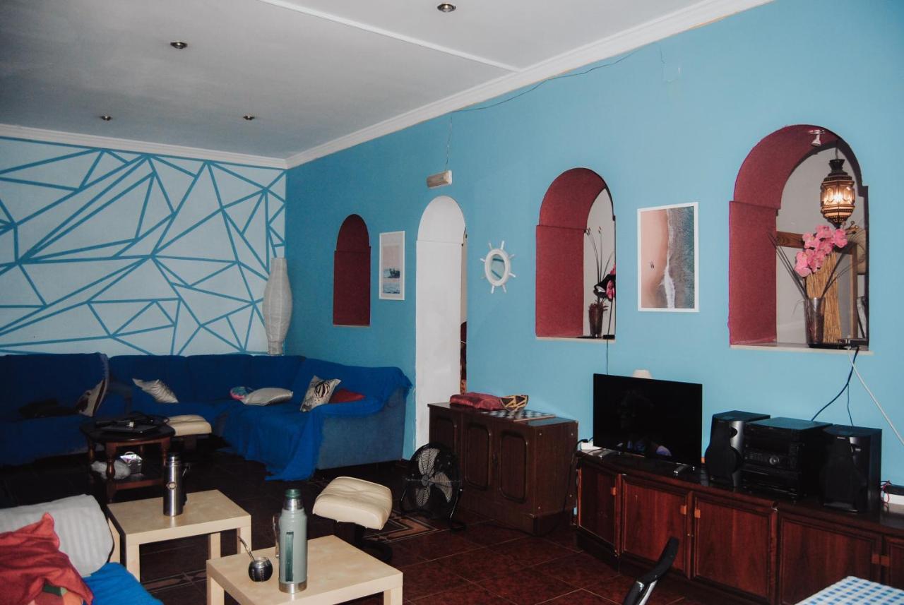 Hostel Beach And Center Backpackers