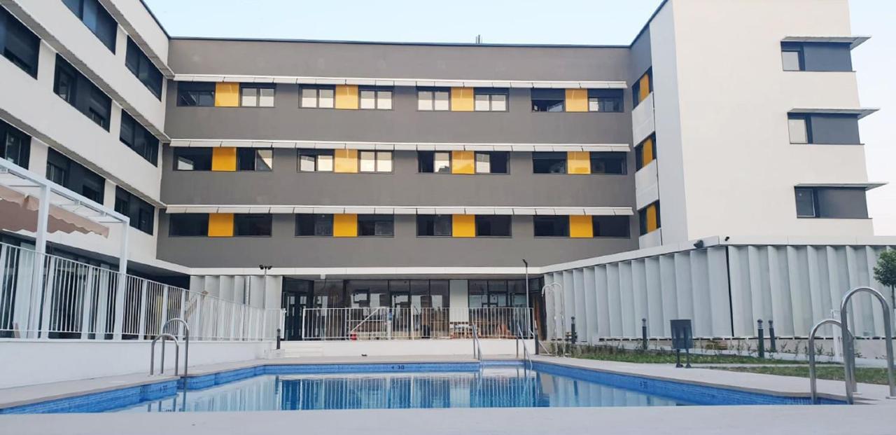 Hostel Residencia Universitaria Resa Campus *