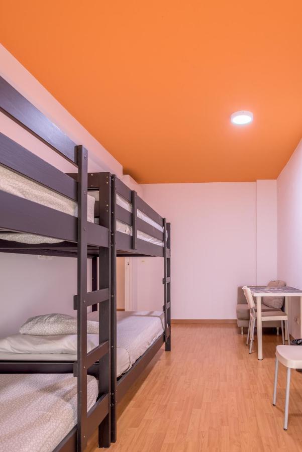 Lunalba Hostel *