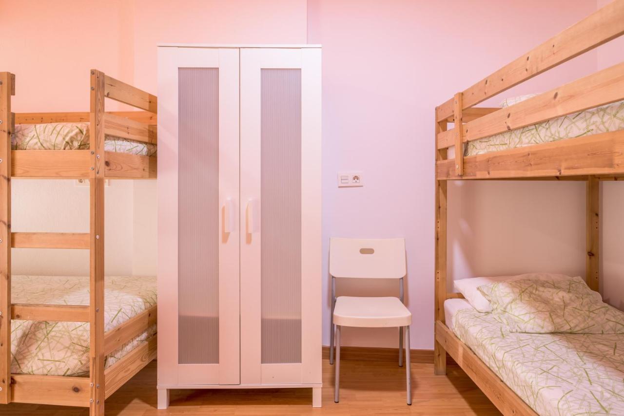 Hostel Lunalba *