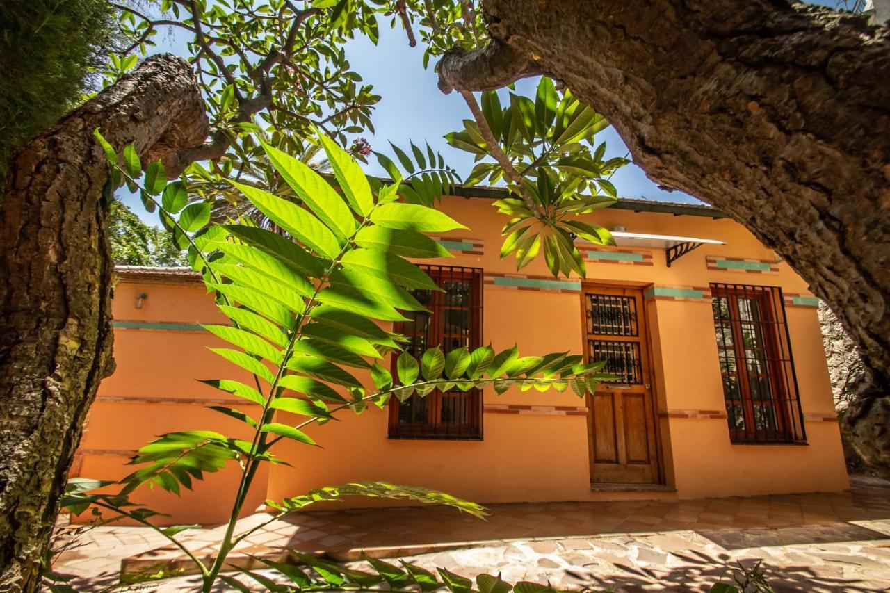 Villa Regionalista Principios Siglo Xx 1919 -pedregalejo-baños Del Carmen Piscina Climatizada Bajo Peticion