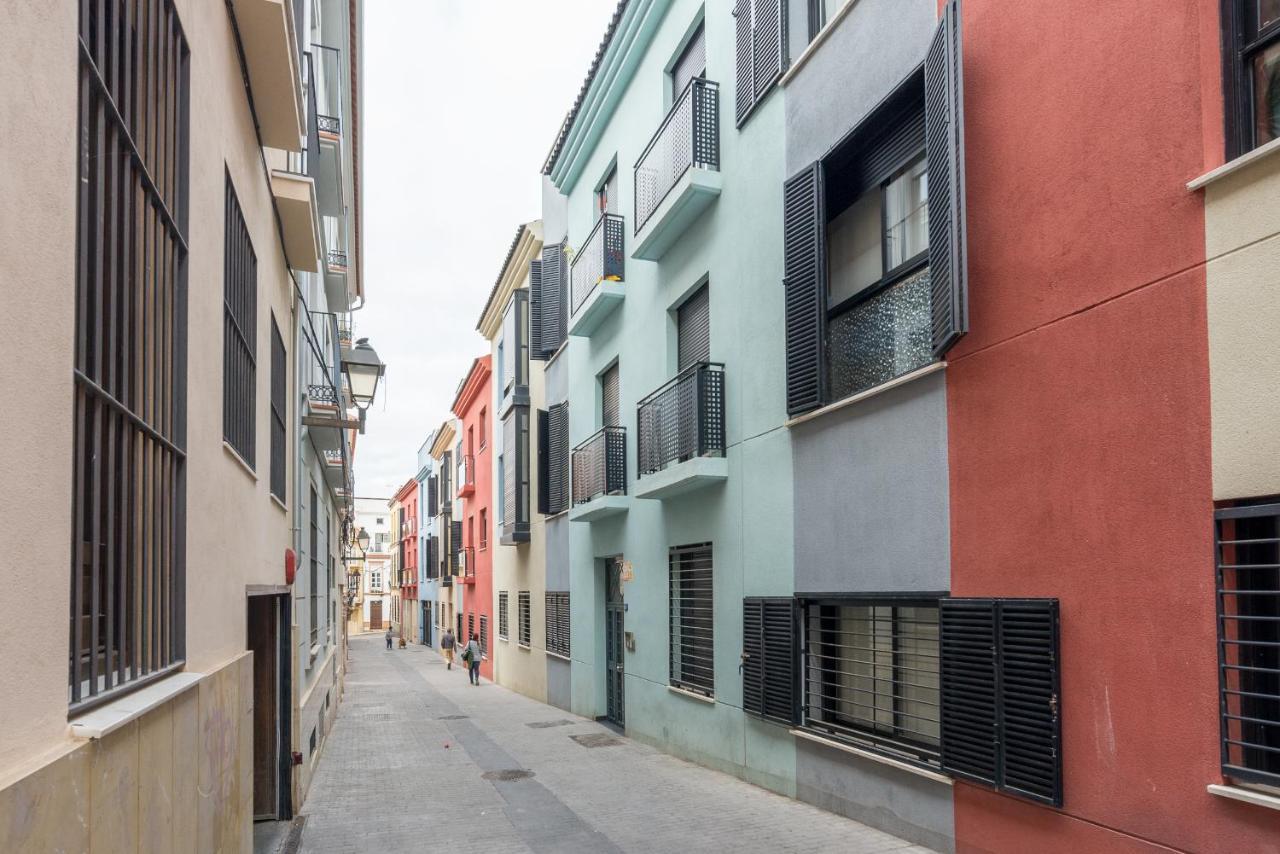 Cozy In The Heart Of With Pool Apartment Malaga