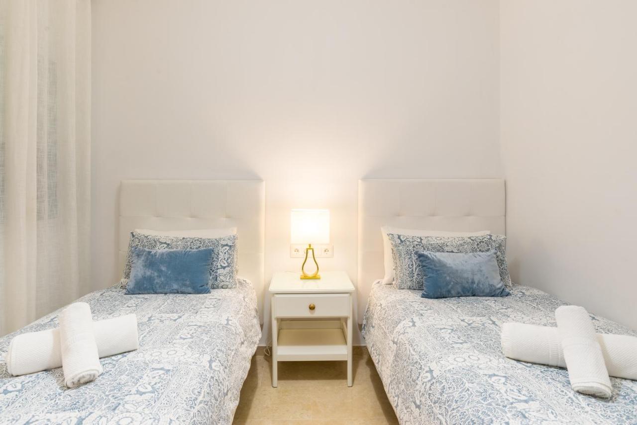 Apartamento Agua Ii & Seasonal Pool By Ele Málaga