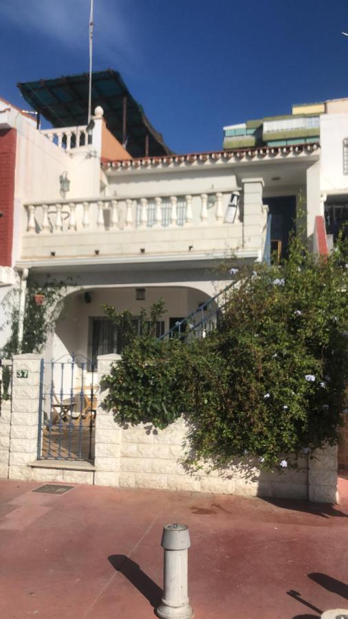 Calle Quitapenas 37 Holiday home *