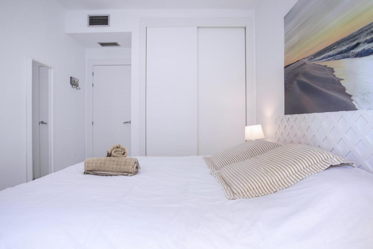 Rentcostadelsol Malagueta Arenal Malaga