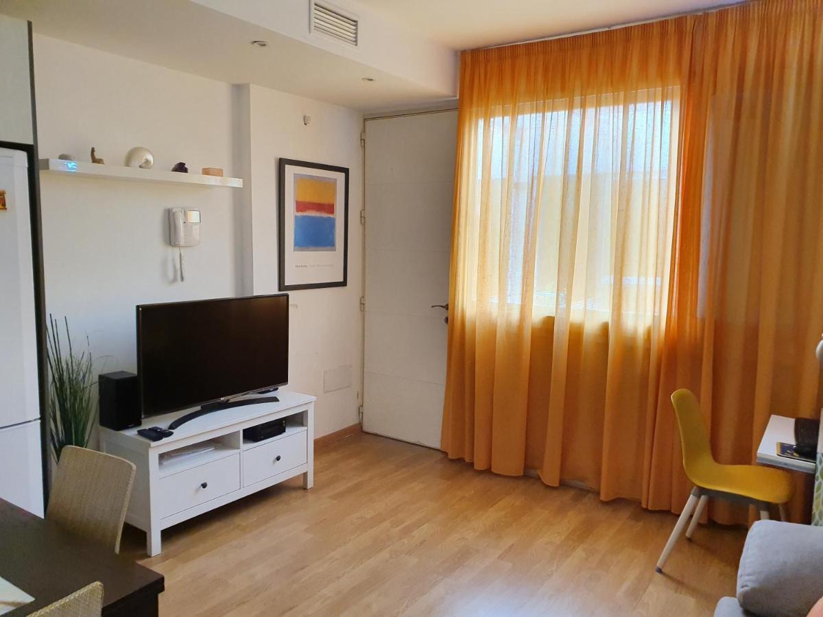 Apartamento Centrico Con Parking Apartment *