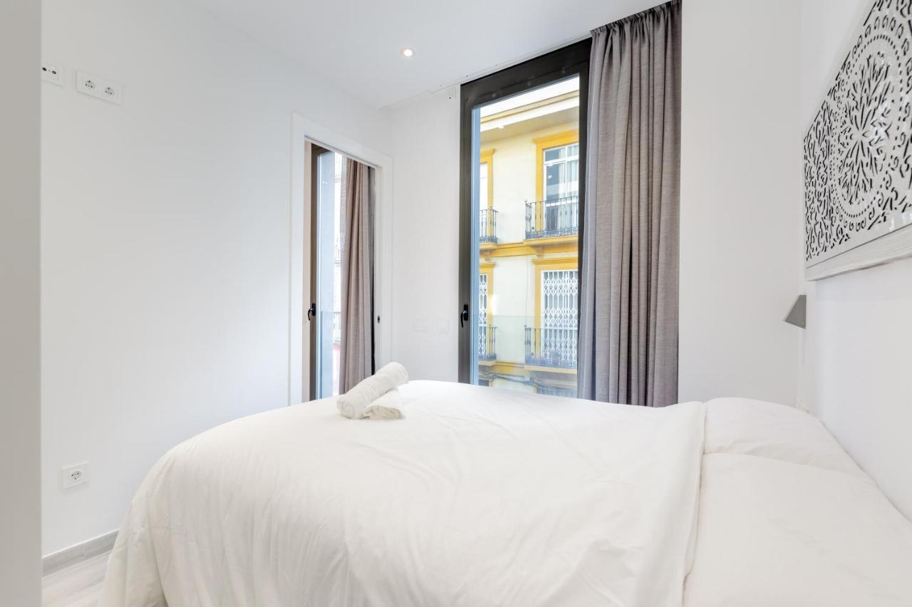 Minty - Bright La Merced Apartment *