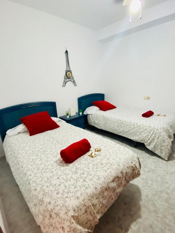 Casa Carmen Primera Linea De Playa * Málaga