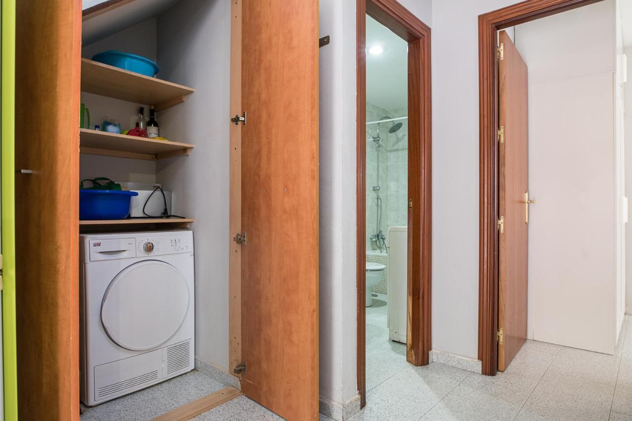 Malagaonbeach 1 - Two Bedrooms - Up To 3 People - 10 Meters * Málaga