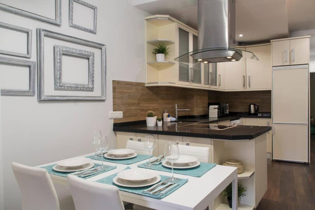 Apartment New!!! Luxury Center & Private Terrace *