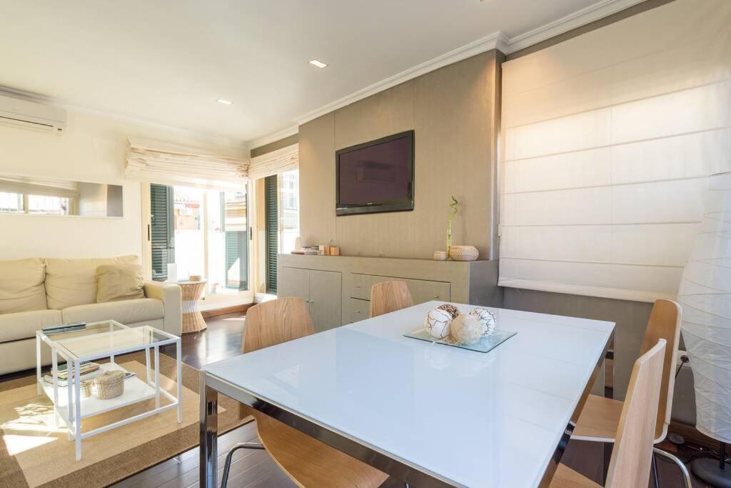 Apartment Tgh/ Atico Calle Victoria Málaga