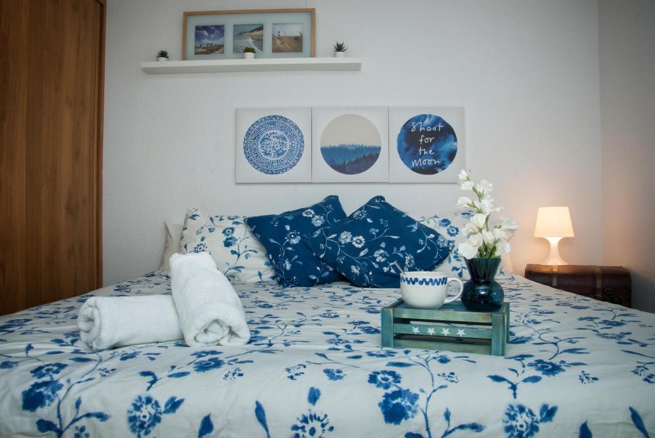 Lyrioshomes Apartamento Montaño Center Málaga