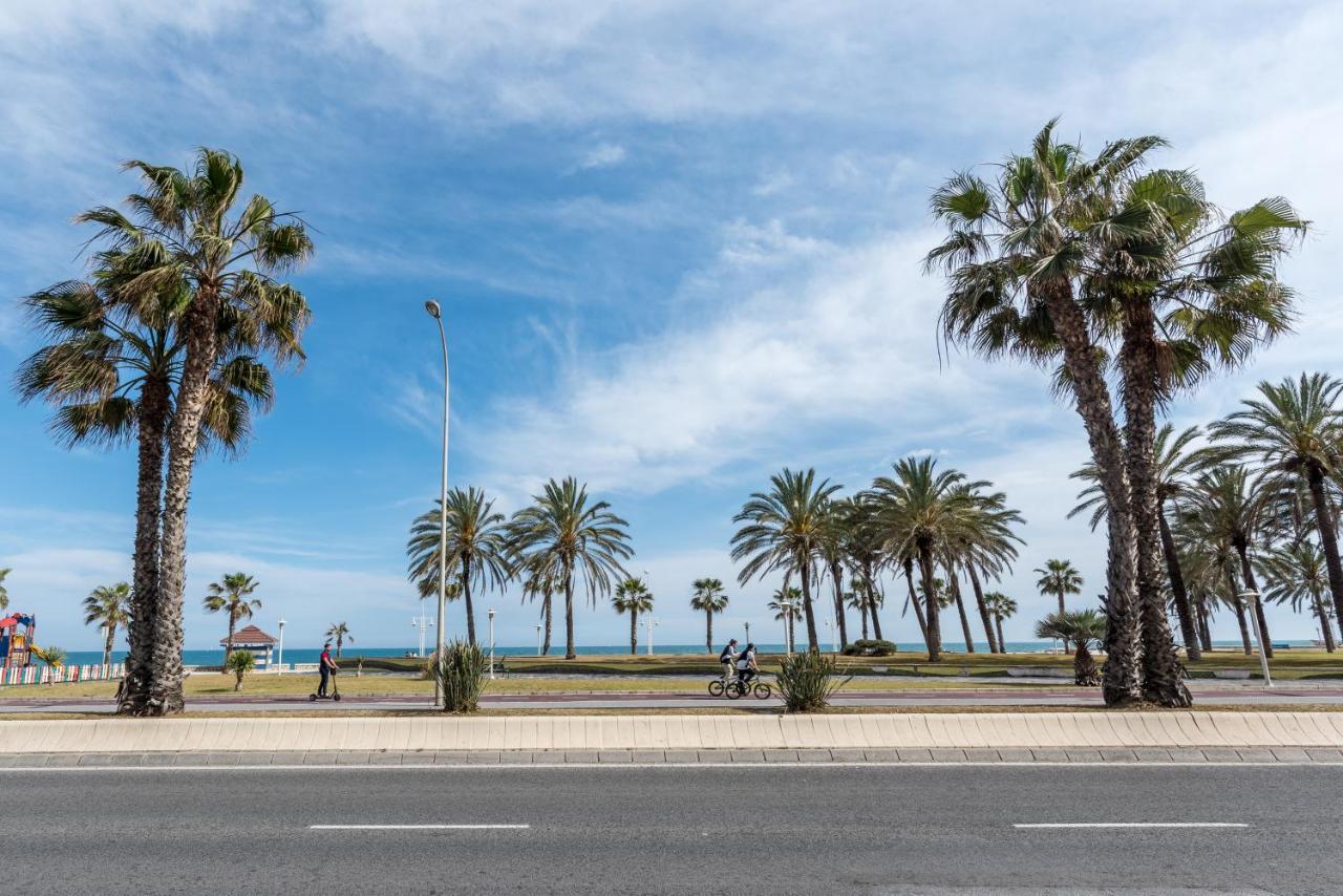 Apartment Premium Mediterraneo Beach, Junto A La Playa *