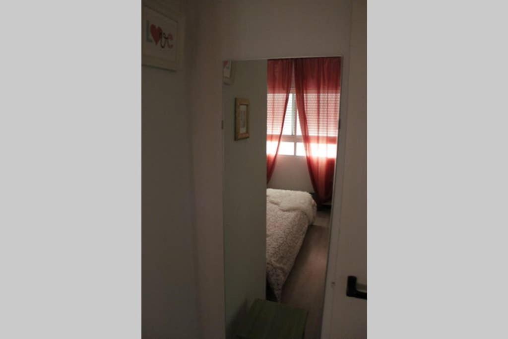 Completo, 2min De La Playa Apartment Málaga