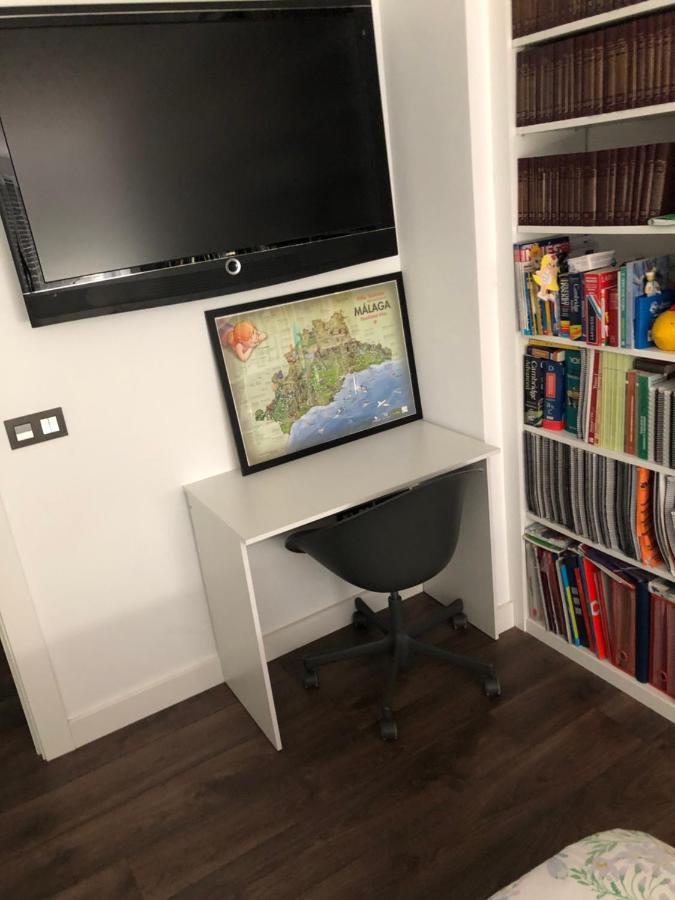 Homestay Chari Suites Malaga