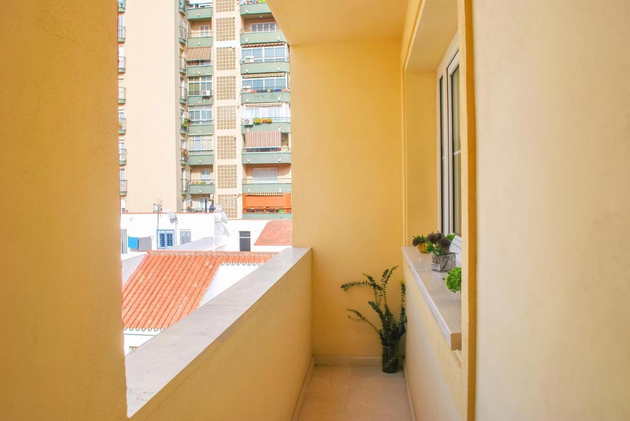 Homely Malagueta Junto Al Mar, Parking Privado Bajo Suplemento Apartment