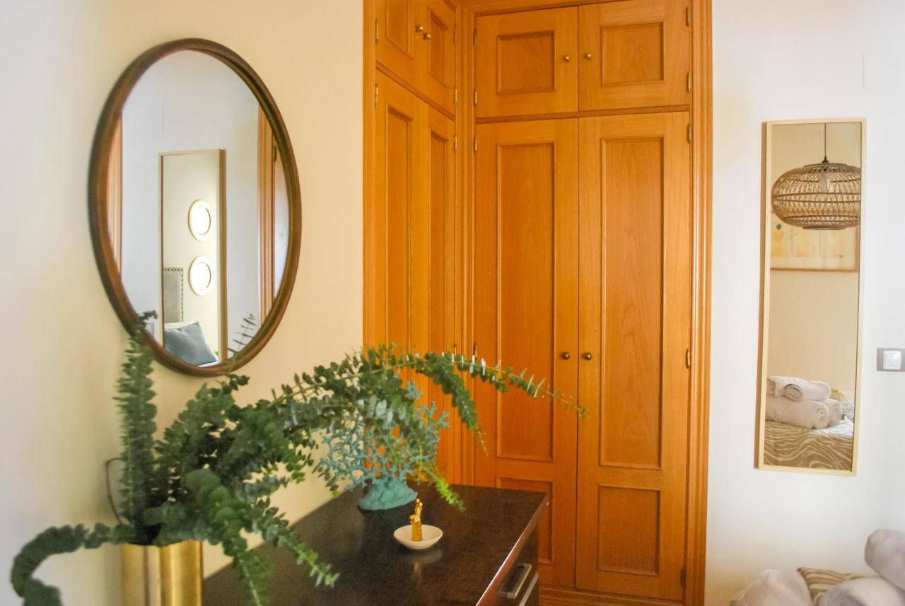 Homely Malagueta Junto Al Mar, Parking Privado Bajo Suplemento Malaga
