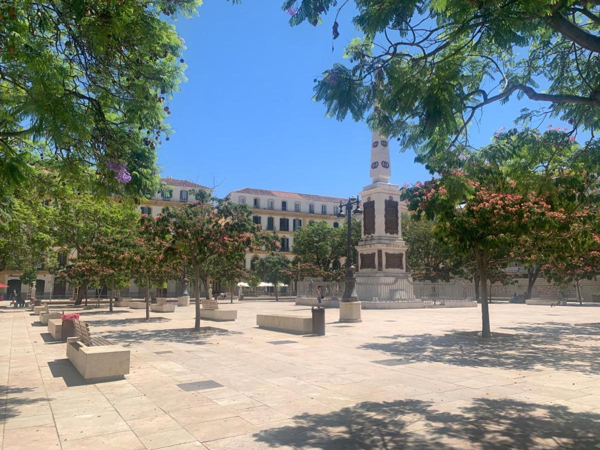 Apartment Homely Malagueta Junto Al Mar, Parking Privado Bajo Suplemento Malaga