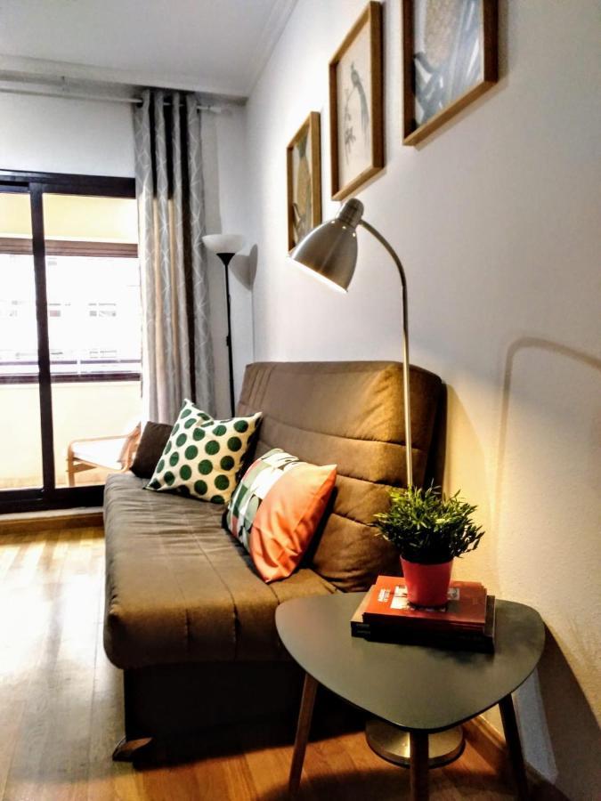 Apartamento Con Piscina En Parque Litoral Apartment *