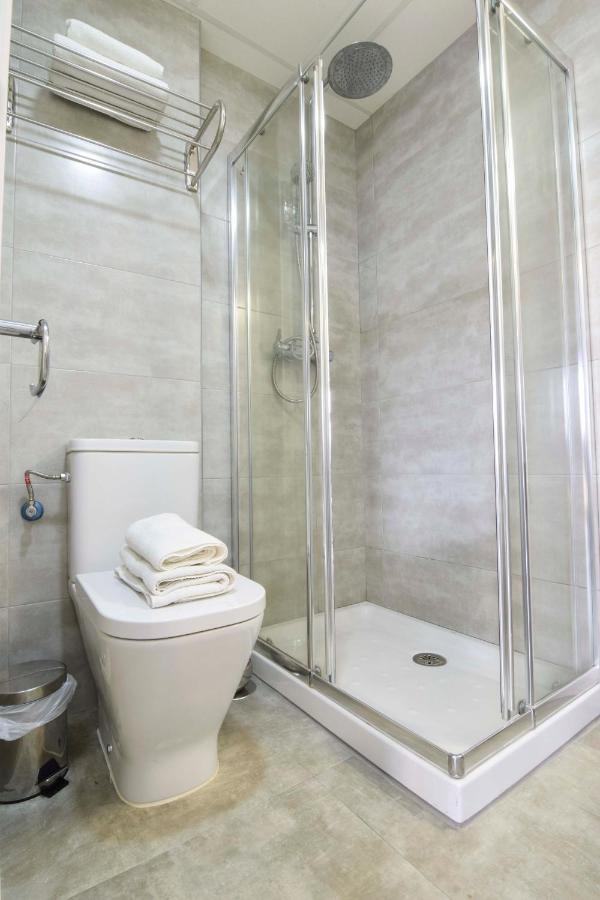 Centro Salecianos Apartment