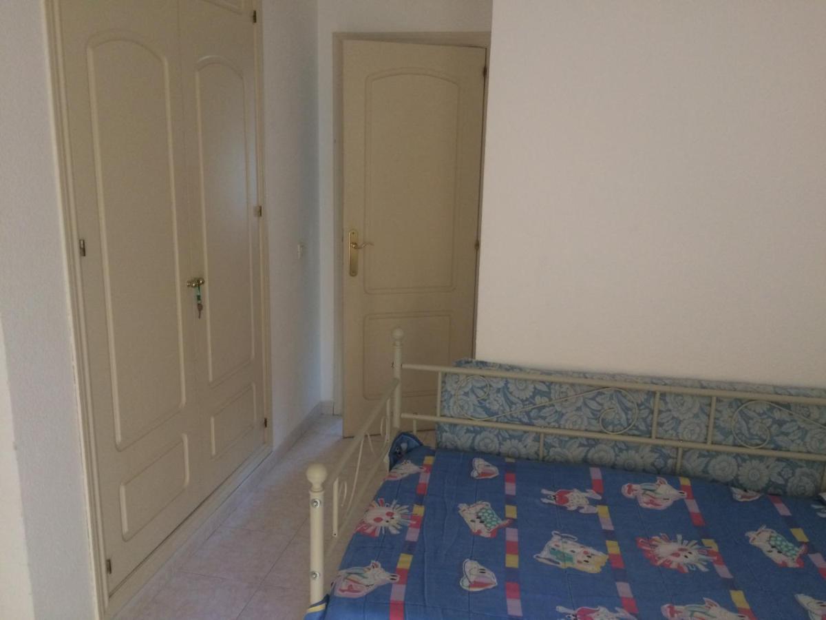 Habitacion En Apartamento Carlos Haya Homestay