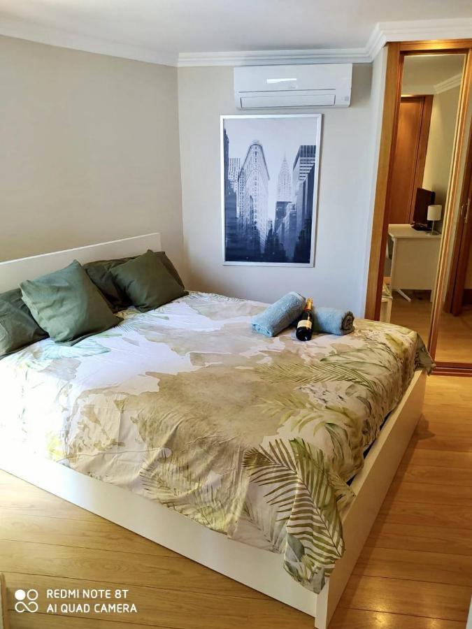 Apartment Primera Linea De Playa En La Malagueta Malaga